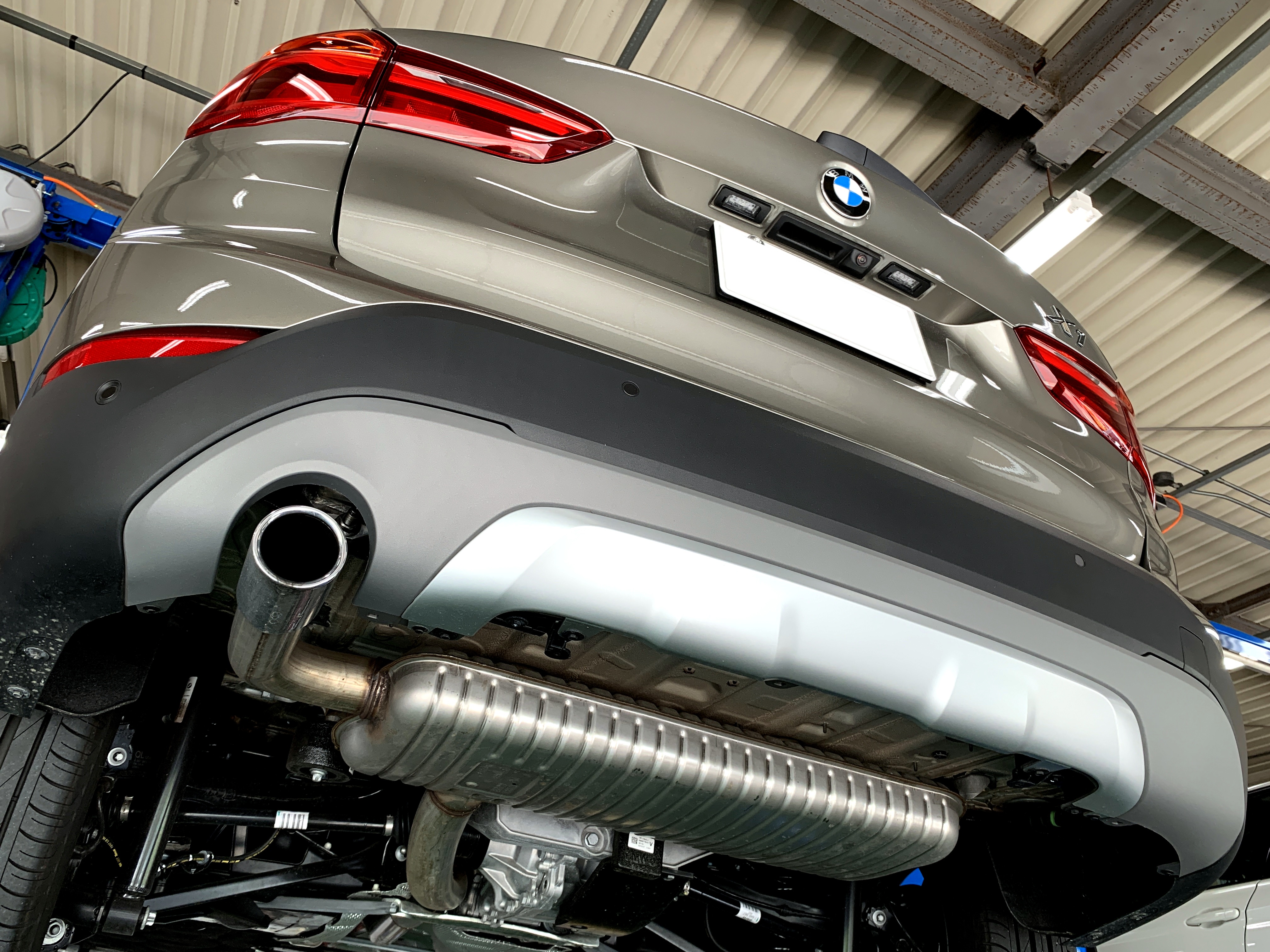 エキゾーストシステム Individual for BMW F48-X1 25iX – LAPTORR